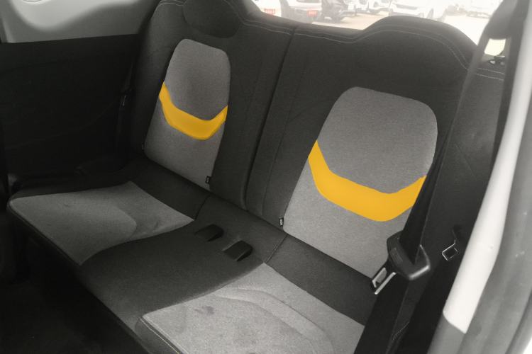 Used Chery QQ Ice Cream 2022 170km Sundae Phosphate Lithium-Ion