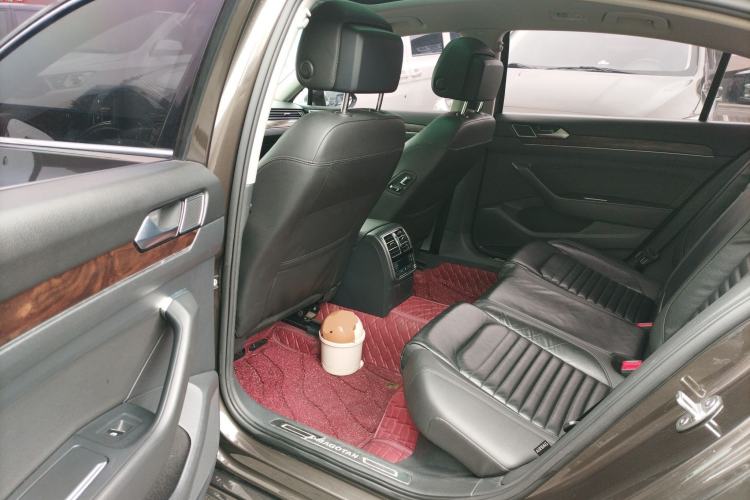 Used Volkswagen Magotan 2018 Facelift 380TSI DSG Luxury Version
