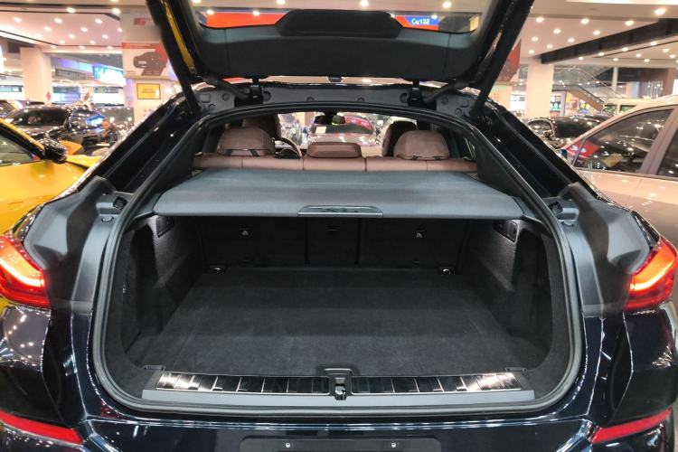 Used BMW X6 2023 xDrive40i M Sport Package