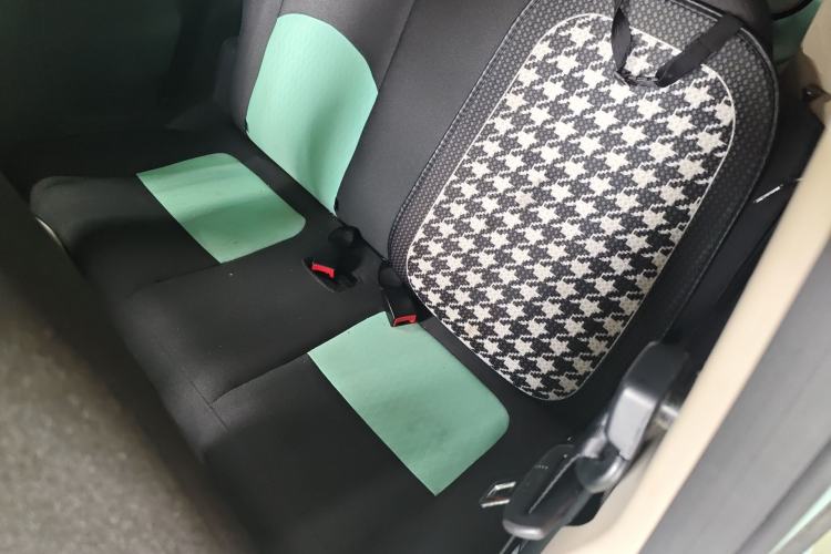 Used BAW Yuanbao 2022 Smart Version Left Rear Seat