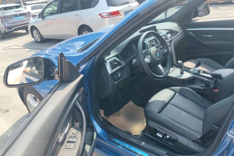 Used BMW 3 Series GT 2019 320i M Sport Package Driver Seat