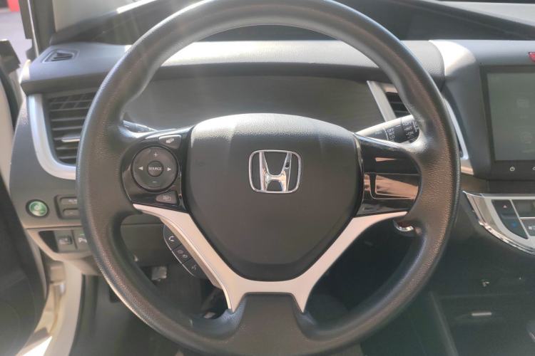 Used Honda Jade 2016 1.8L Automatic Comfort Elite Version 5 Seats