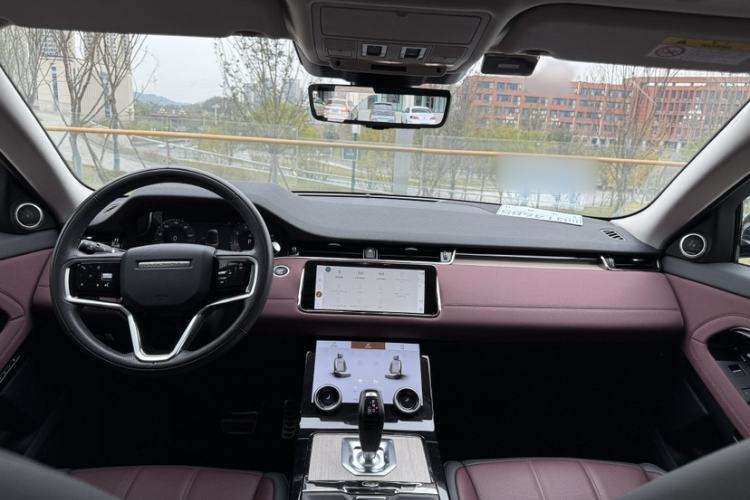 Used Land Rover Range Rover Evoque 2023 Aurora L 249 PS Luxury Edition
