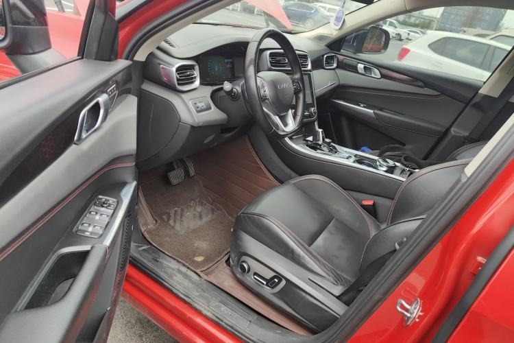 Used Lynk & Co 01 2017 2.0T Four-Wheel Drive Pro Edition Driver Seat