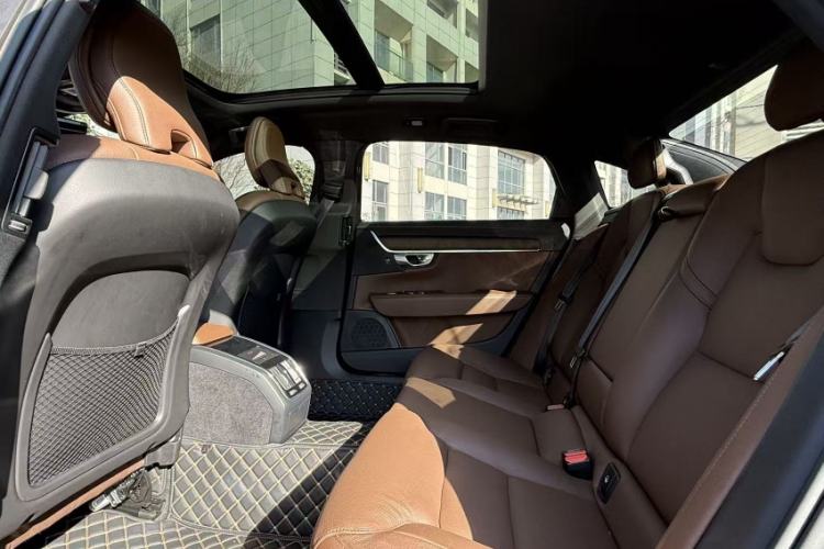 Used Volvo S90 2022 B5 Zhiyuan Luxury Edition