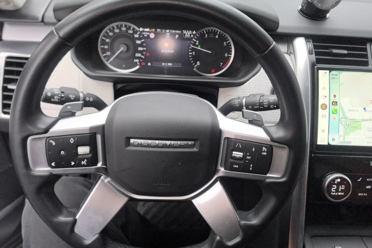 Used Land Rover Discovery 2023 Revised Version 360 PS R-Dynamic S
