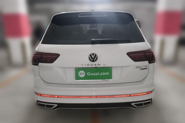 Used Volkswagen Tiguan L 2023 380TSI Automatic All-Wheel Drive R-Line Enhanced 7-Seater Rear