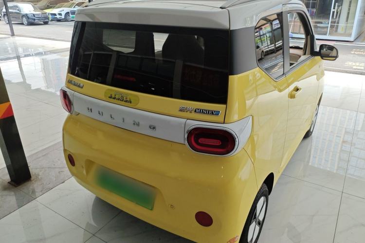 Used Wuling Hongguang MINIEV 2024 3rd Generation 215km Youth Edition
