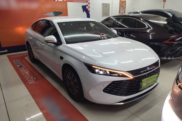 Used BYD Qin L 2025 DM-i Smart Drive 80KM Leading Model
