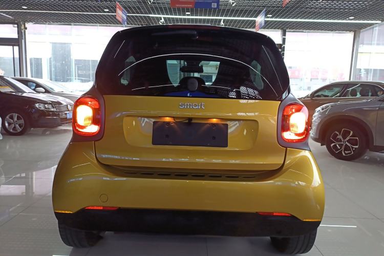 Used smart fortwo 2018 1.0L 52kW Hardtop Dynamic Version China V Rear