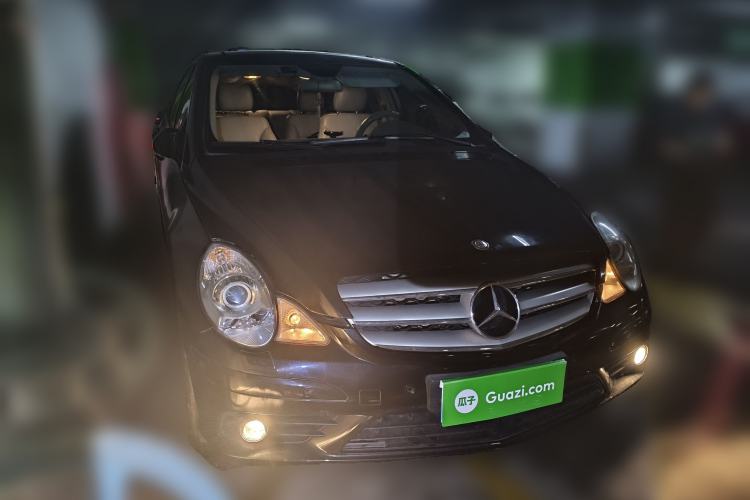 Used Mercedes-Benz R-Class 2007 R 350 L 4MATIC Front Right 45 Deg