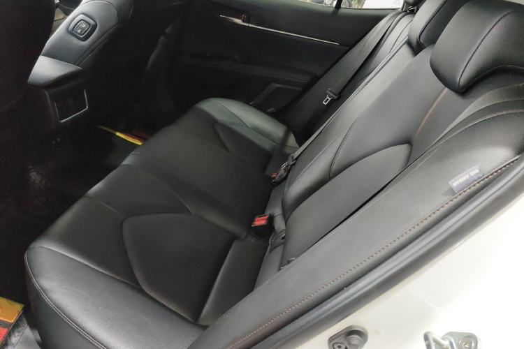 Used Toyota Camry 2021 2.0G Luxury Edition