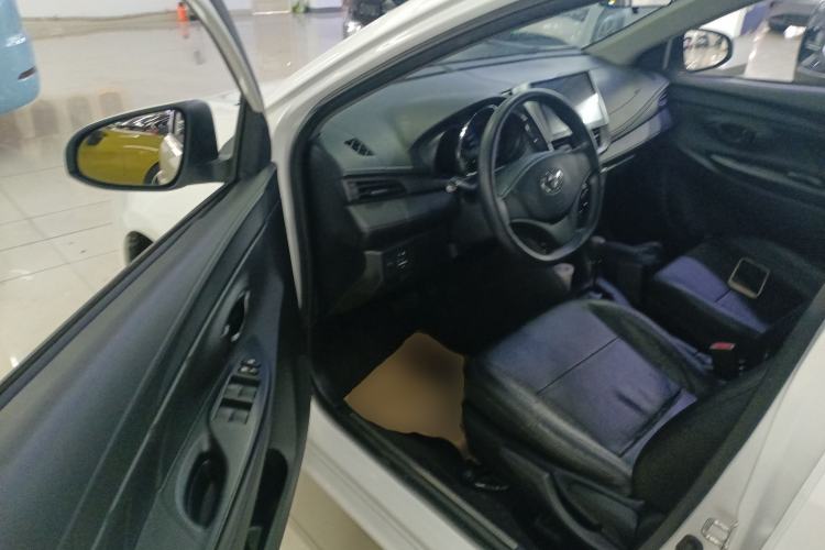 Used Toyota YARiS L Zhi Xuan 2016 Revised 1.5E CVT Charming Edition