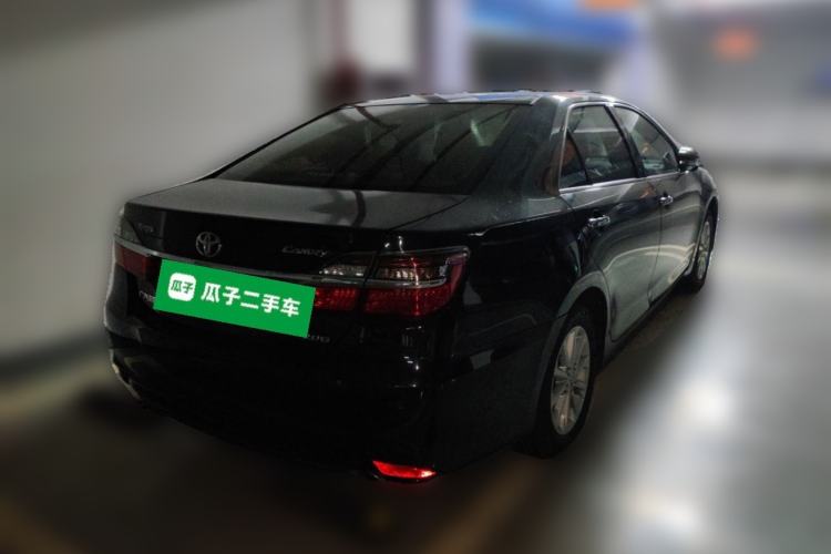 Used Toyota Camry 2016 2.0G 10th Anniversary Leading Edition
