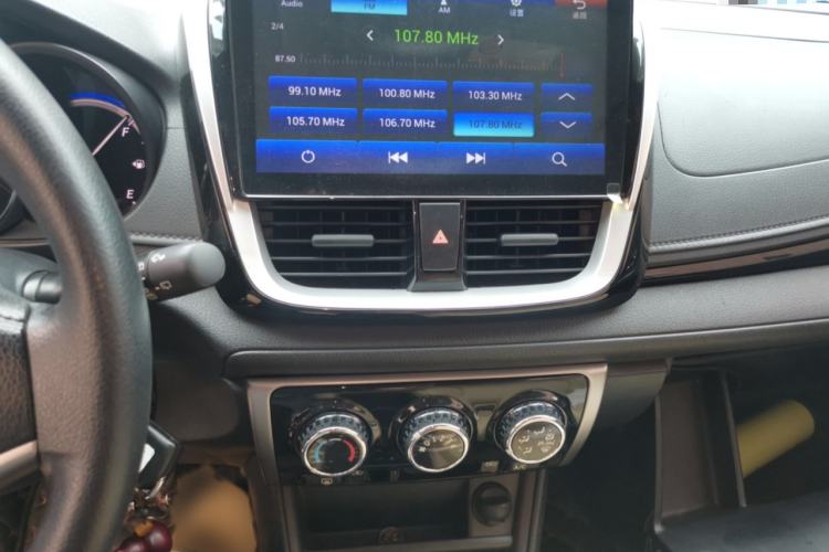 Used Toyota YARiS L Zhi Xuan 2017 1.5G CVT JingSu Model with Upgraded Sunroof
