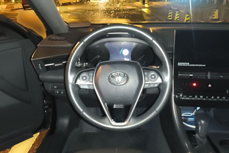 Used Toyota Avalon 2023 2.0L Luxury Edition