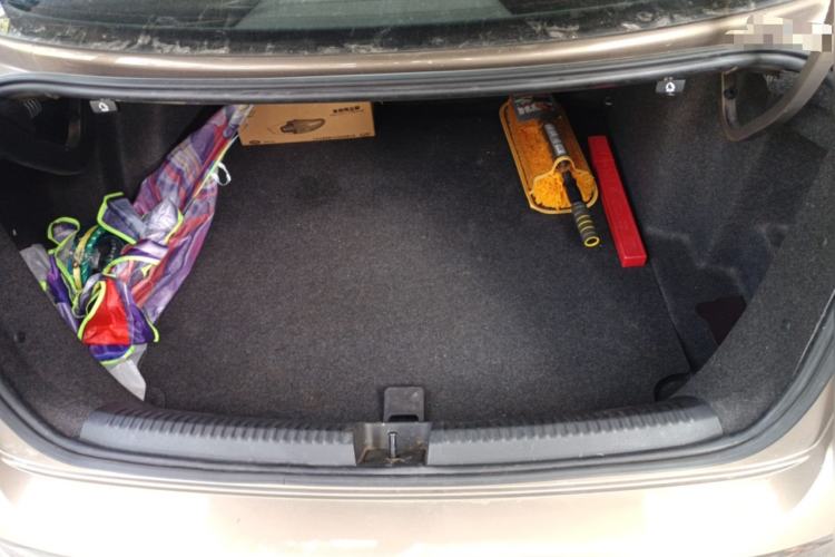 Used Volkswagen Sagitar 2015 1.6L Manual Comfort Model