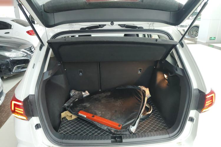 Used Volkswagen Tharu 2019 330TSI Four-Wheel Drive Luxury Edition China VI Standard