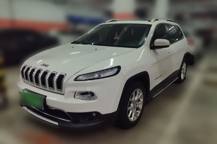 Used Jeep Cherokee 2017 2.0L Superior Edition