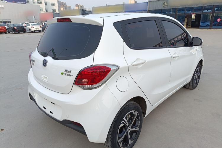 Used CHANGAN Benni E-Star 2022 Charming Edition Colorful Model Lithium Iron Phosphate
