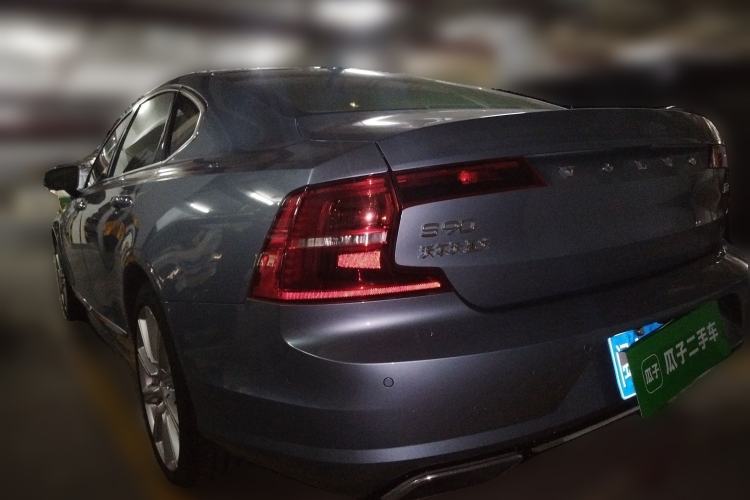 Used Volvo S90 2019 T5 Prestige Edition
