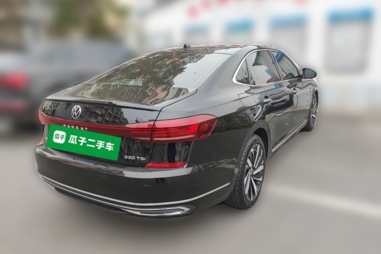 Used Volkswagen Passat 2022 330TSI Luxury Edition