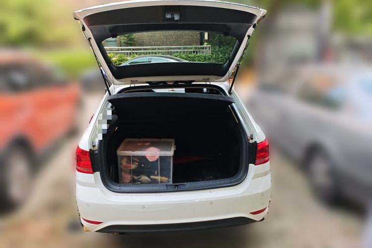 Used Volkswagen Gran Lavida 2017 180TSI DSG Comfort Edition Trunk