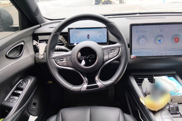 Used BYD Seal 06 New Energy 2024 DM-i 120KM Prestige Model Steering Wheel