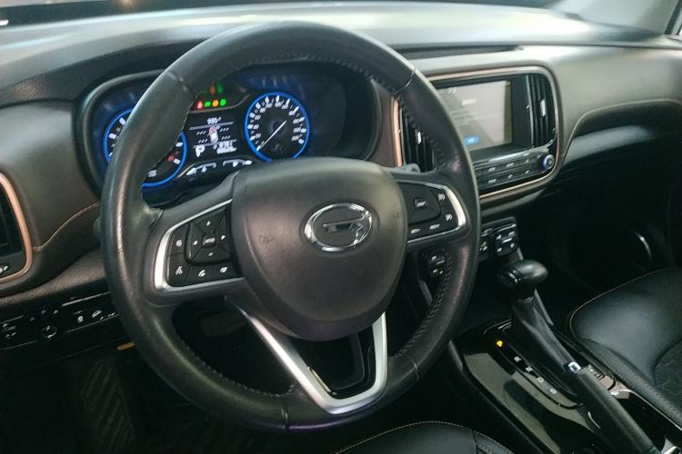 Used GAC Trumpchi GS3 2019 235T Automatic Elite Edition Steering Wheel