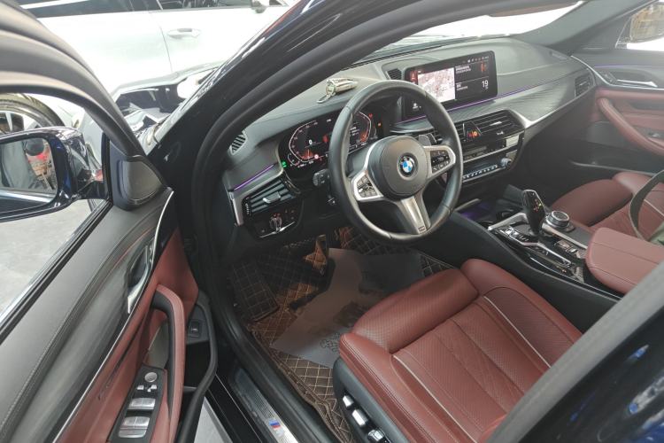 Used BMW 5 Series 2022 Second Facelift 530Li Luxury Version M Sport Package