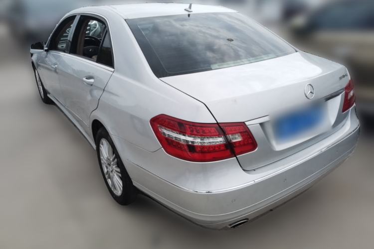 Used Mercedes-Benz E-Class 2010 E 260 L CGI Elegant Model