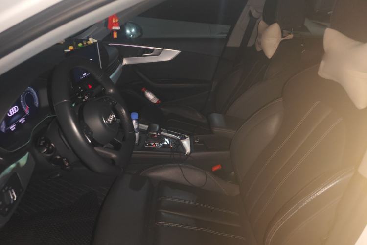 Used Audi A4L 2022 40 TFSI Luxury Dynamic Model