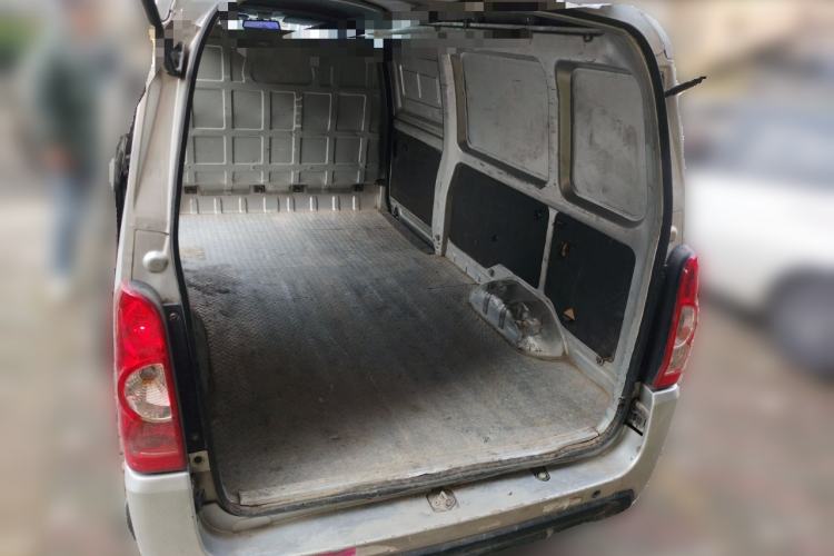 Used Wuling EV50 2020 All-Electric Van Logistics Vehicle with Ningde-Heated Battery
