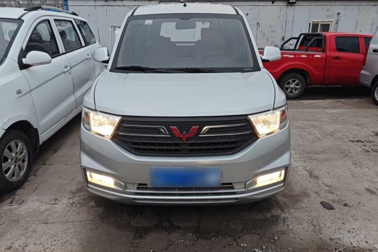 Used Wuling Hongguang V 2022 1.5L Enjoy Edition Electric-Powered LAR
