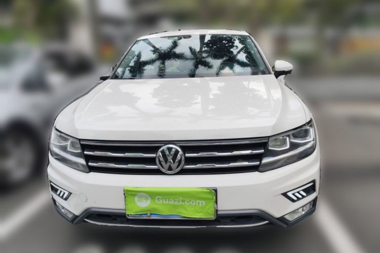 Used Volkswagen Tiguan L 2017 330TSI Automatic Two-Wheel Drive Luxury Edition Front