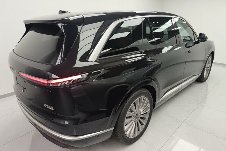 Used ONVO Luxeed L90 2025 Model—Max Six-Seater Version
