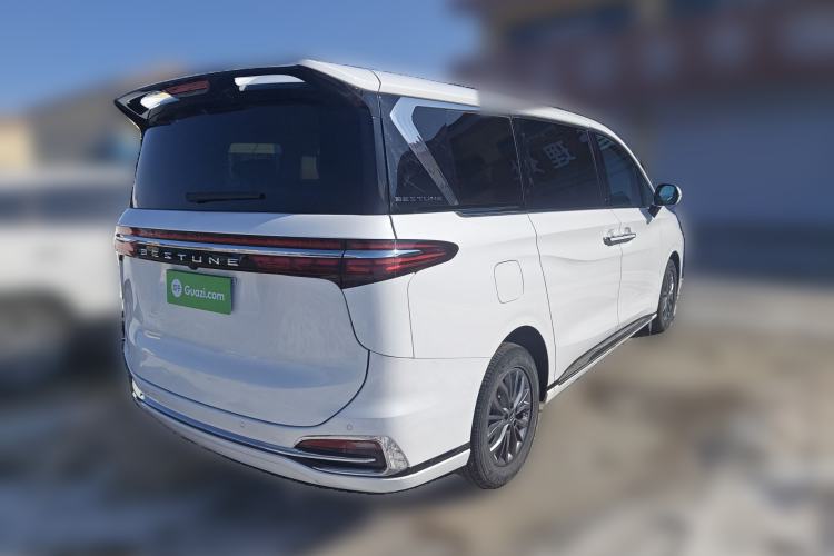 Used Bestune M9 2023 2.0T Prestige Edition