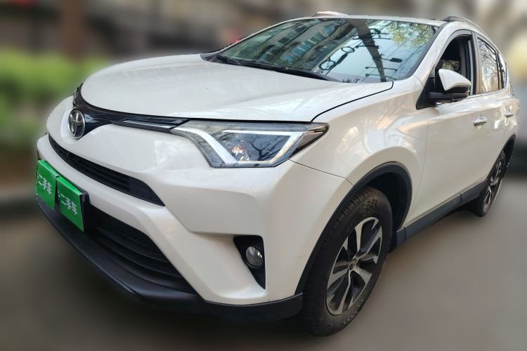 Used Toyota RAV4 2016 2.0L CVT Two-Wheel Drive Comfort Edition China V Standard