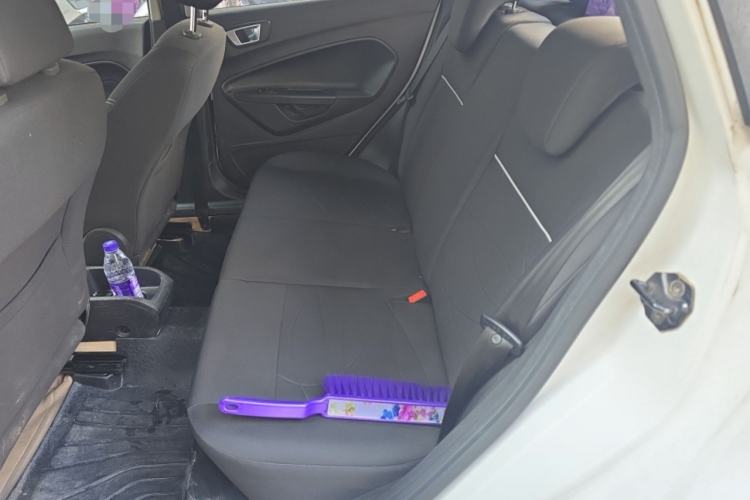 Used Ford Fiesta 2013 Hatchback 1.5L Automatic Fashion Edition
