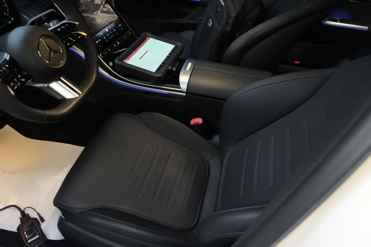 Used Mercedes-Benz C-Class 2023 Restyled C 260 L Night Edition Sports Version Left Front Seat