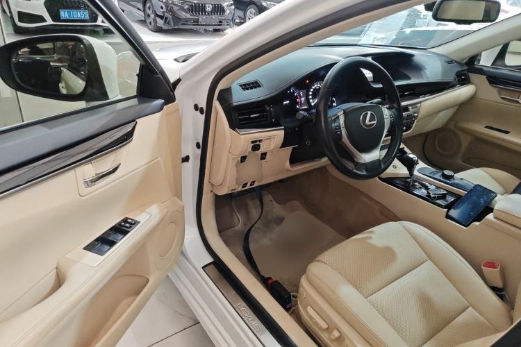 Used Lexus ES 2014 250 Elite Edition
