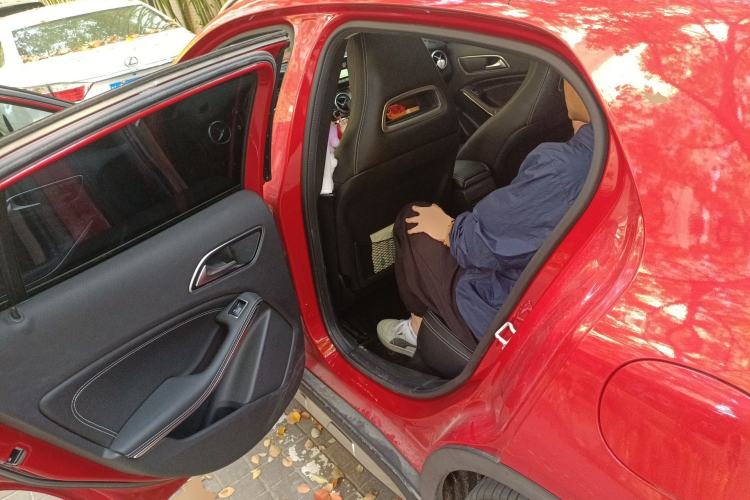 Used Mercedes-Benz GLA 2015 GLA 200 Fashion Model Interior 4