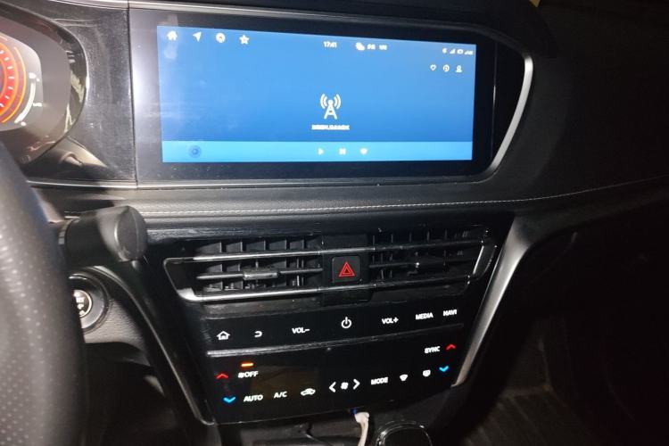 Used Venucia T90 2020 2.0L CVT Smart Connect & Smooth Drive Edition
