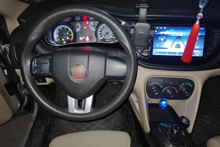 Used Fiat Viaggio 2012 1.4T Manual Enjoyment Edition
