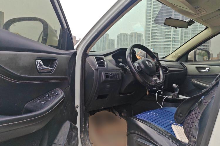 Used Dongfeng Fengon S560 2019 1.8L Manual Urban Model
