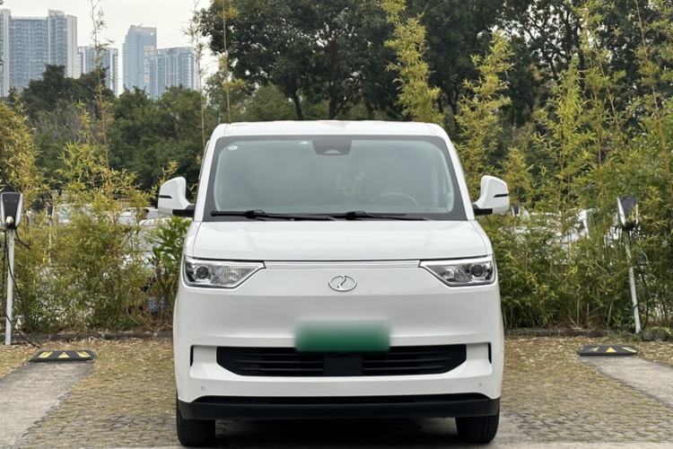 Used Ruichi EC75 2025 Model Passenger Vehicle Smart Driving Ultra-Charging Edition Superior I 52.16 kWh
