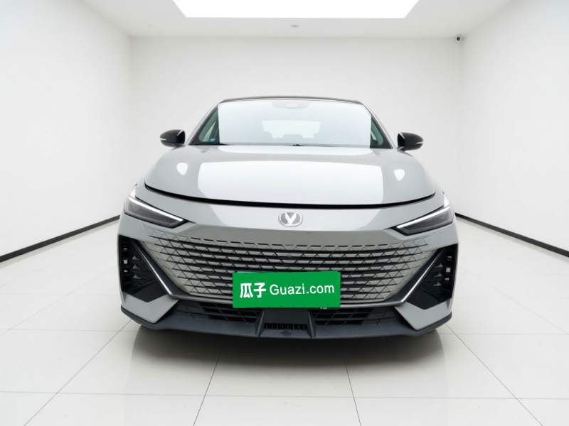Used CHANGAN UNI-V 2023 1.5T Prestige Model — 11