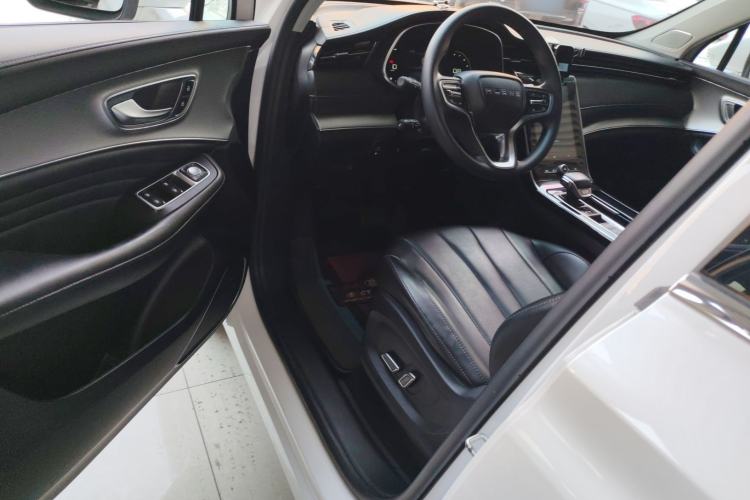 Used Roewe RX5 MAX 2021 Supreme Series 300TGI Automatic Luxury Cabin Edition