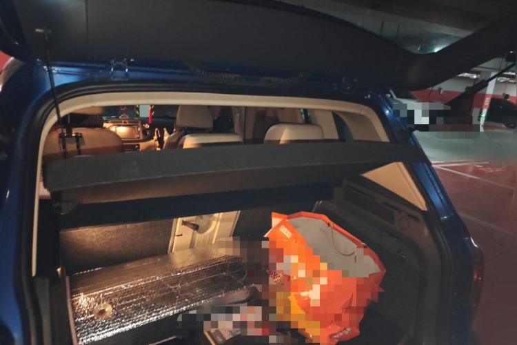 Used Volkswagen Tiguan 2010 1.8TSI Automatic All-Wheel-Drive Elite Edition Trunk