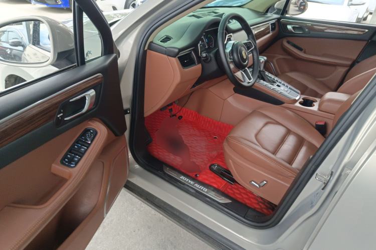 Used Zotye SR9 2017 2.0T Automatic Ultimate Dream Edition
